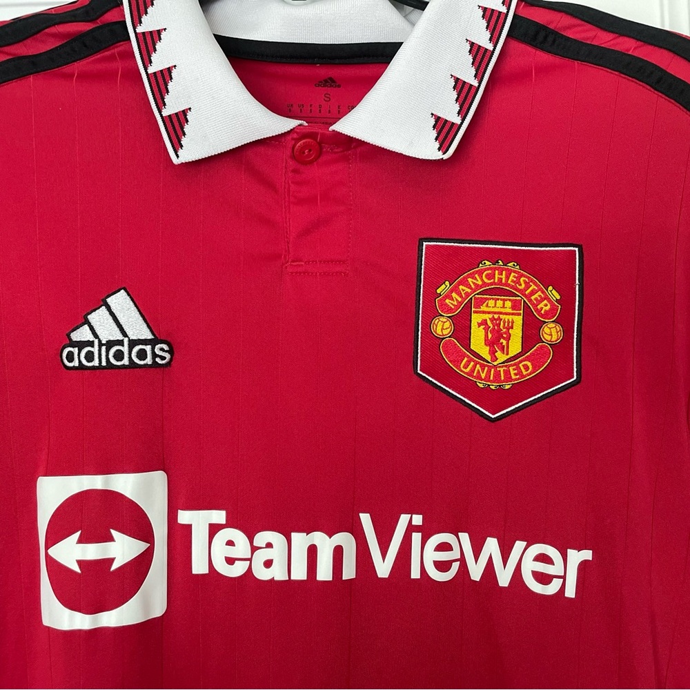 Adidas Aeroready Red Manchester United Unisex Jersey Size Small - Picture 2 of 6